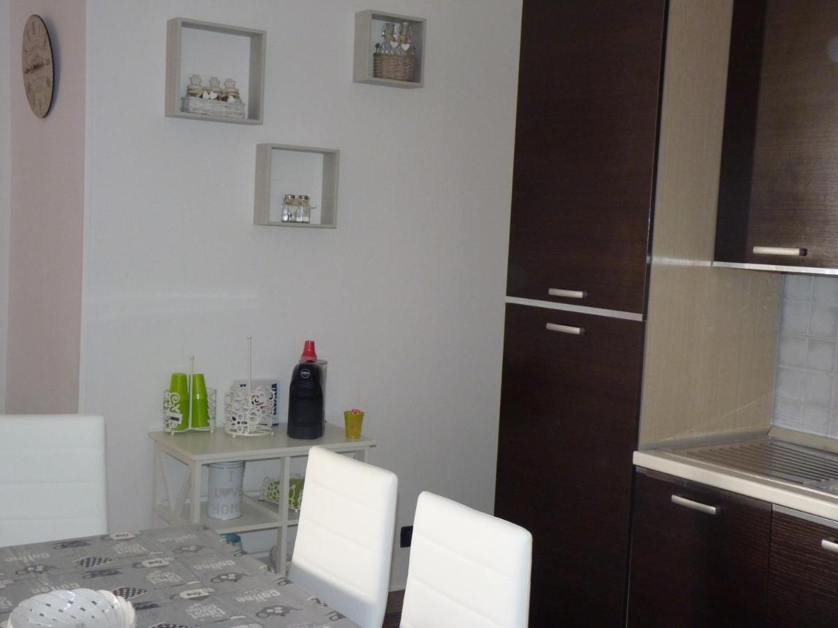 Villa Rosa Luxury Apartment 몬델로 외부 사진